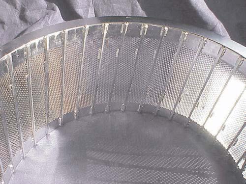 DETAILED VIEW OF RESTORED SEPARATOR SCREEN