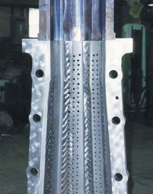 ITEM 1137_CUSTOM ULTRA HIGH PRESSURE PLUG SCREW FEEDER HOUSING_2