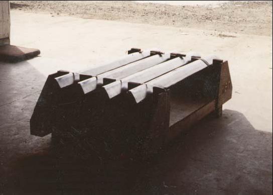 ITEM 1203_SET OF ROUND SCREEN FOIL BARS RESTORED COMPLETE