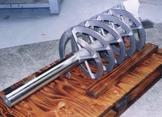 RE-SHAFTED AND RESTORED REFINER IN-FEED RIBBON SCREW SPECIAL METALLURGICAL ATTACHMENT